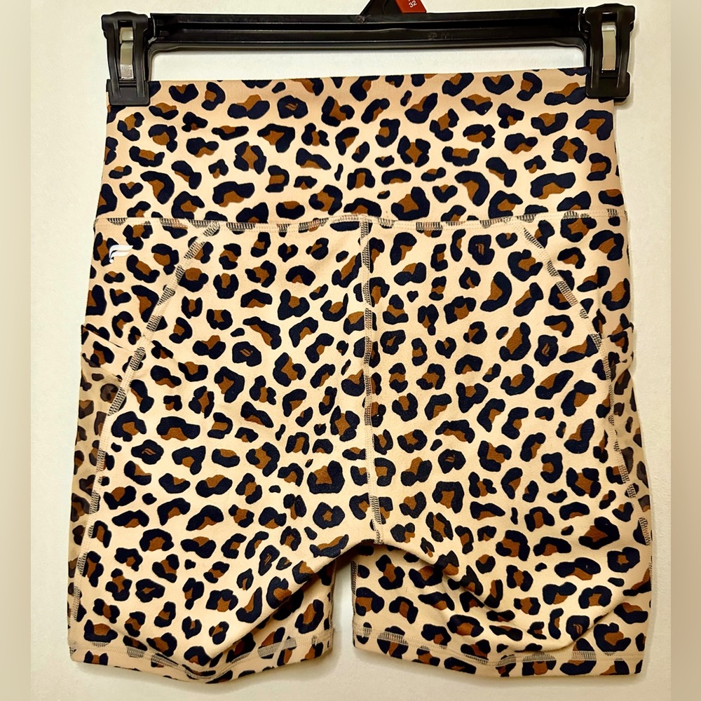 Fabletics Womens Leopard Print High Waist Biking Shorts Multicolor Size Small
